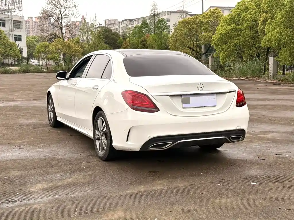 Mercedes-Benz C-Class 2020 — фото 18