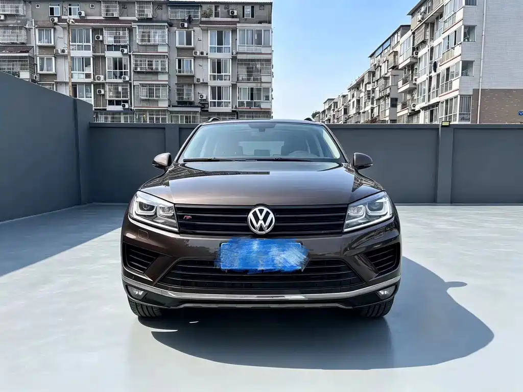 Volkswagen Touareg 2016 — фото 2