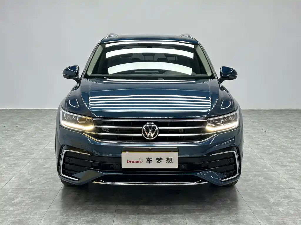 Volkswagen Tiguan L 2022 — фото 2