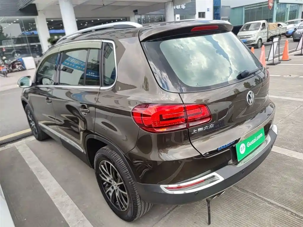 Volkswagen Tiguan 2015 — фото 5