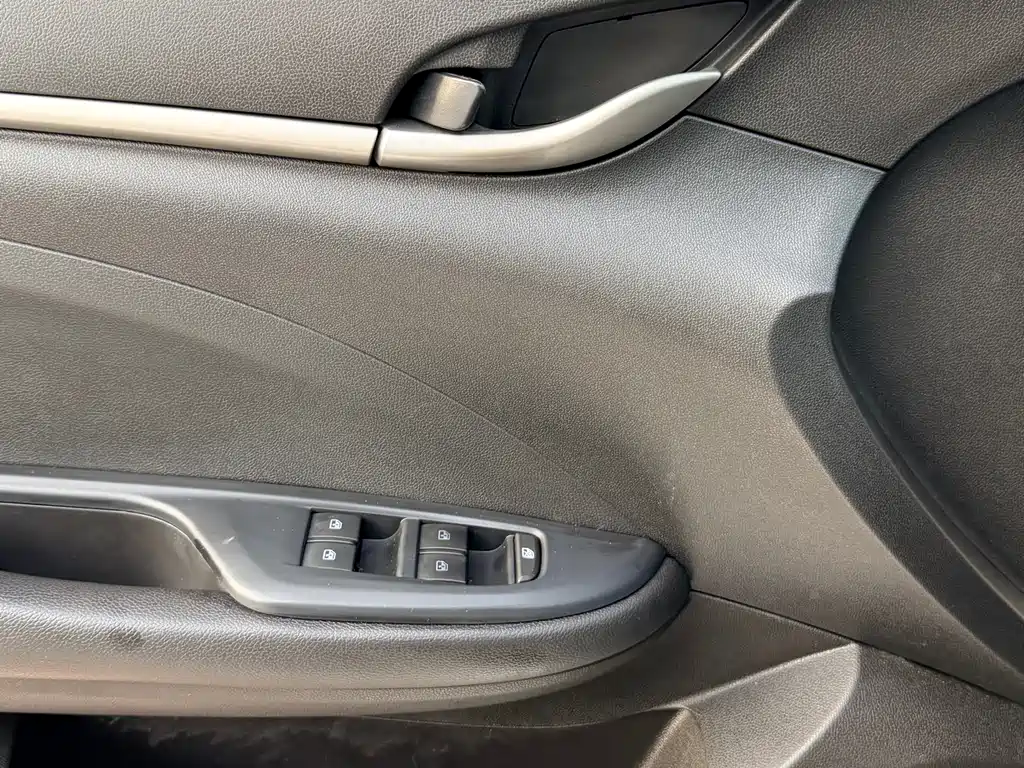 Buick Excelle 2021 — фото 21
