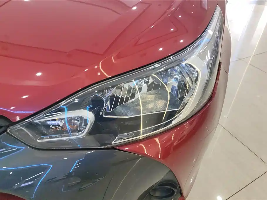 Toyota Yaris L 2021 — фото 5