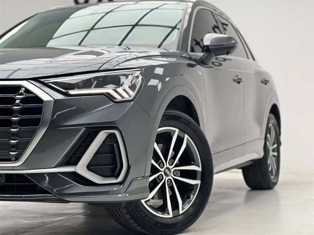 Audi Q3 2021