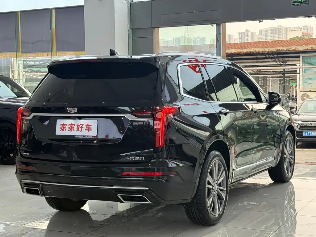 Cadillac XT6 2021 — фото 22