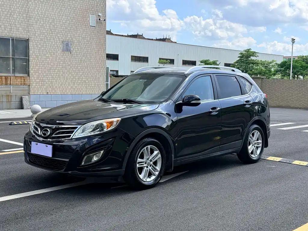 GAC Motor Trumpchi GS5 2014