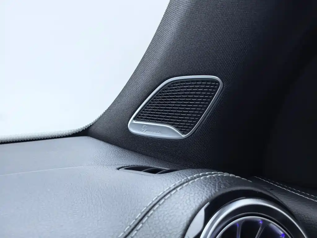 Mercedes-Benz GLB AMG 2023 — фото 14