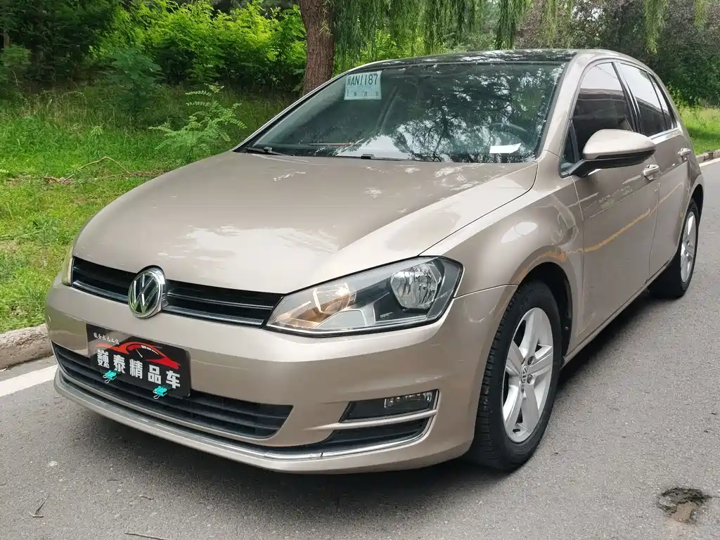 Volkswagen Golf 2016