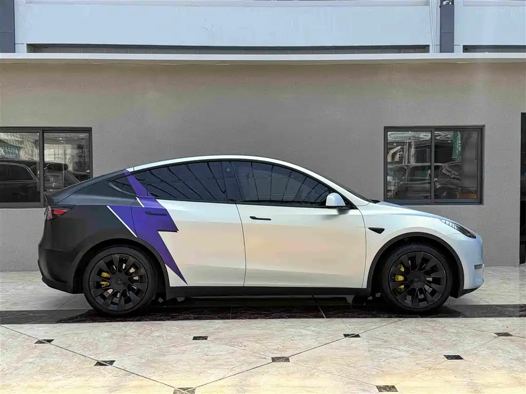 Tesla Model Y 2021 — фото 3