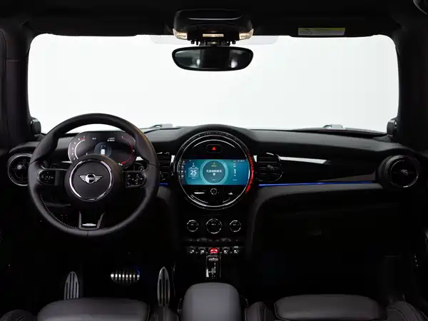 MINI JCW 2022