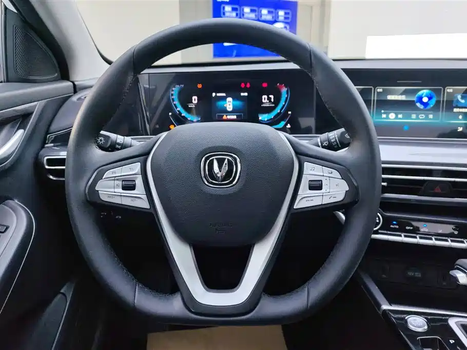 Changan Eado 2021 — фото 15