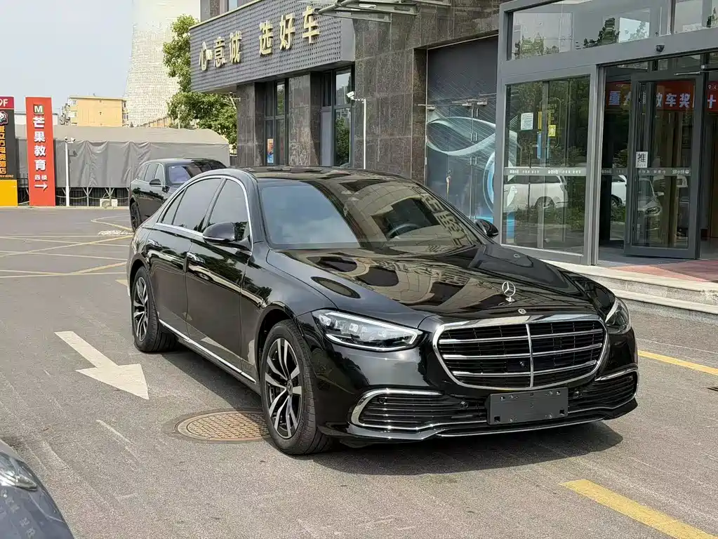 Mercedes-Benz S-Class 2024 — фото 3