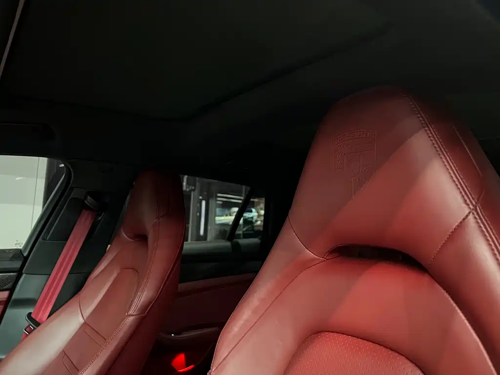 Porsche Panamera 2018 — фото 6