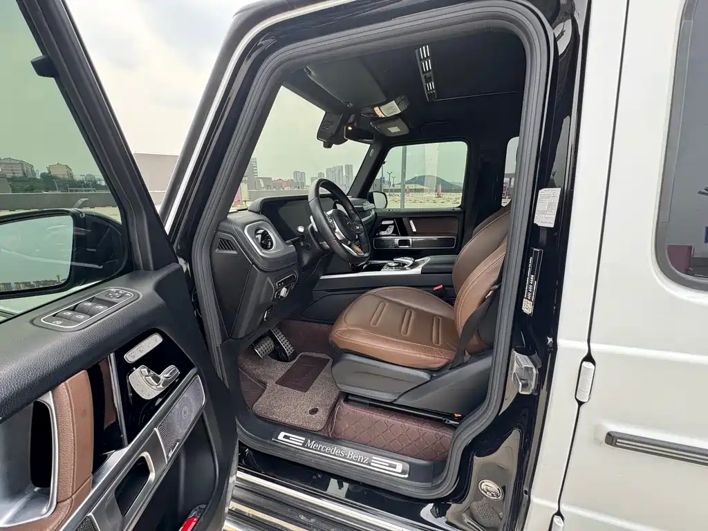 Mercedes-Benz G-Class 2020 — фото 9