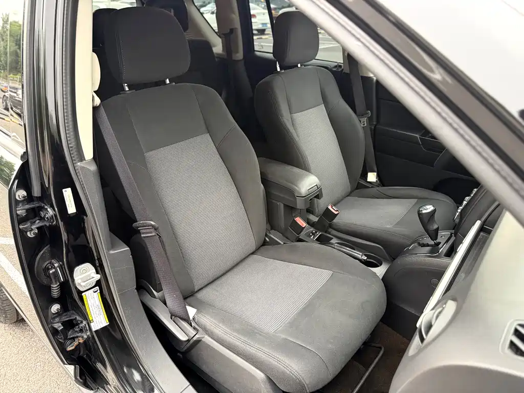Jeep Compass 2013 — фото 15