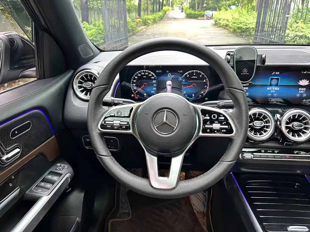 Mercedes-Benz GLB 2022 — фото 10