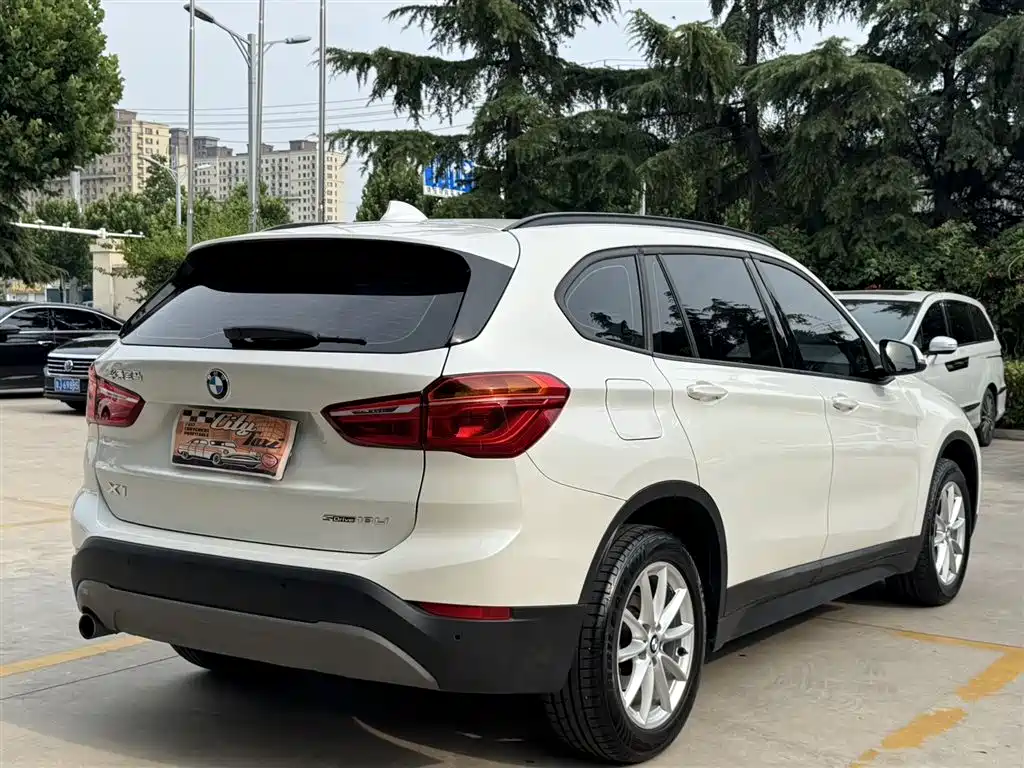 BMW X1 2019 — фото 3