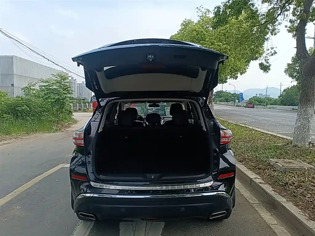 Nissan Murano 2017 — фото 19