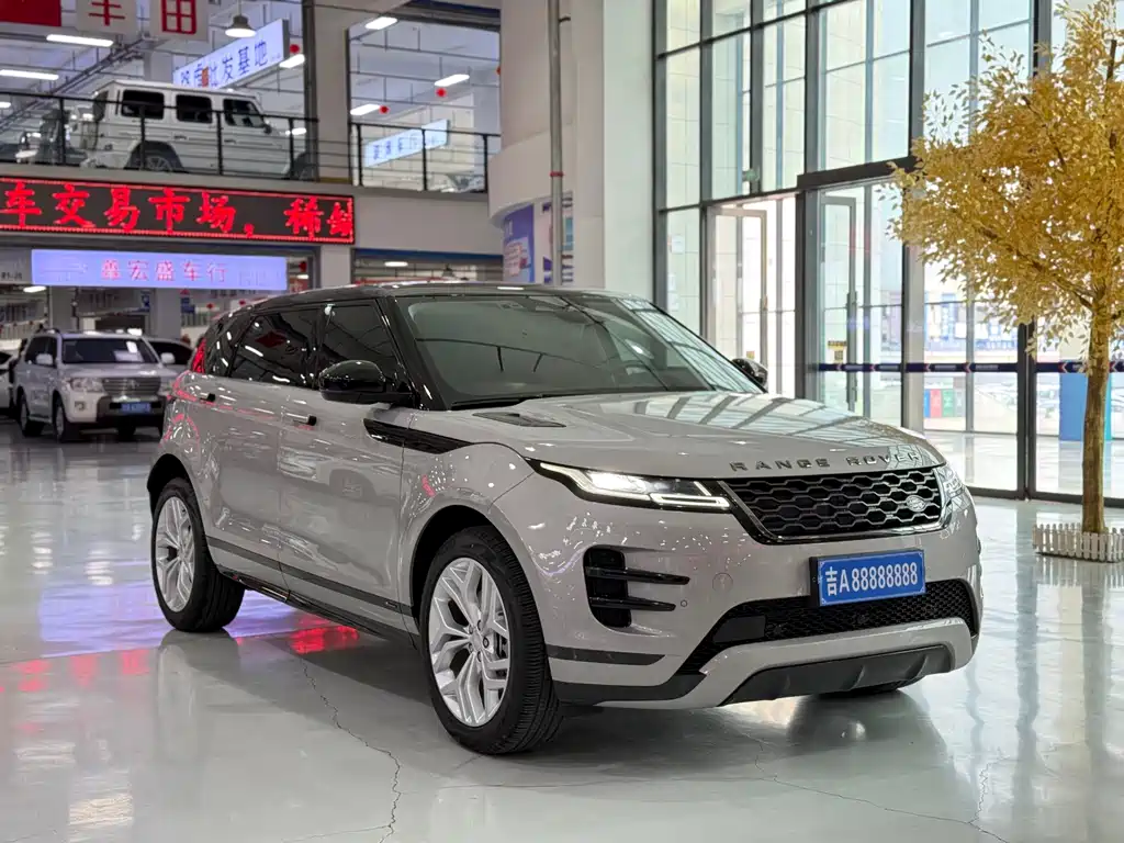 Land Rover Evoque 2022 — фото 3