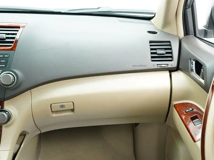 Toyota Highlander 2014 — фото 20