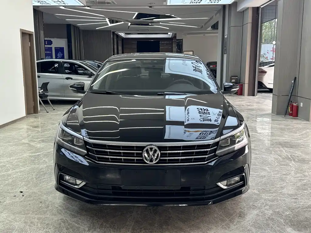 Volkswagen Passat 2019 — фото 2