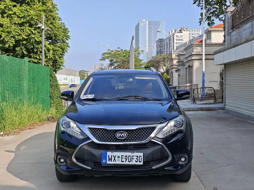BYD Tang New Energy 2016