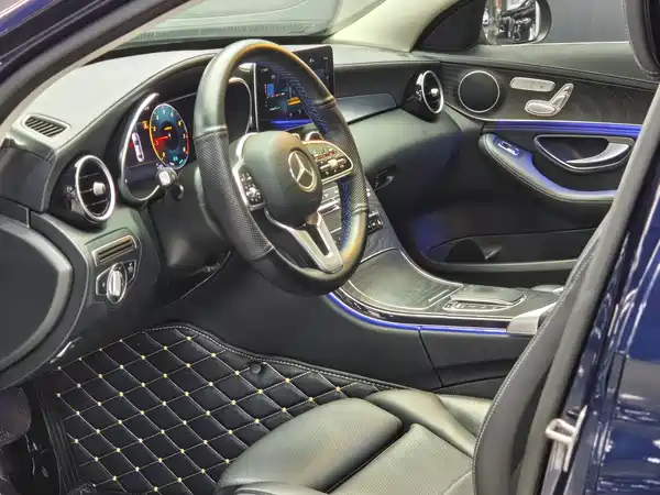 Mercedes-Benz C-Class 2019