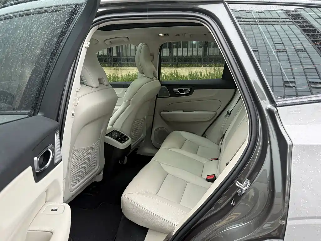 Volvo XC60 2018