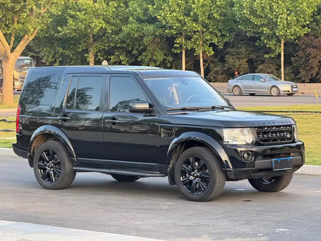 Land Rover Discovery 2013 — фото 2