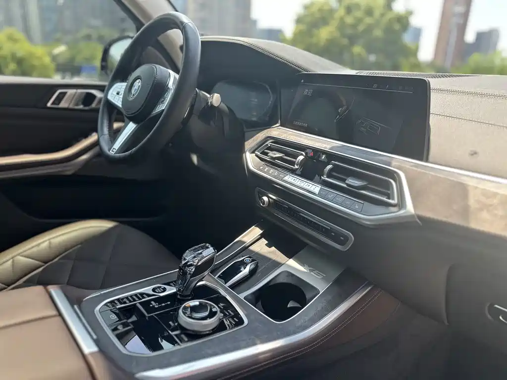 BMW X5 2022 — фото 10
