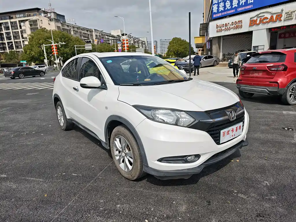 Honda Vezel 2017 — фото 6