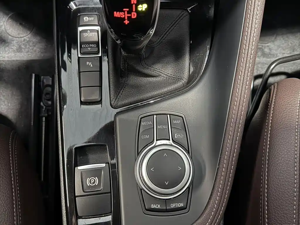 BMW X1 2022 — фото 16