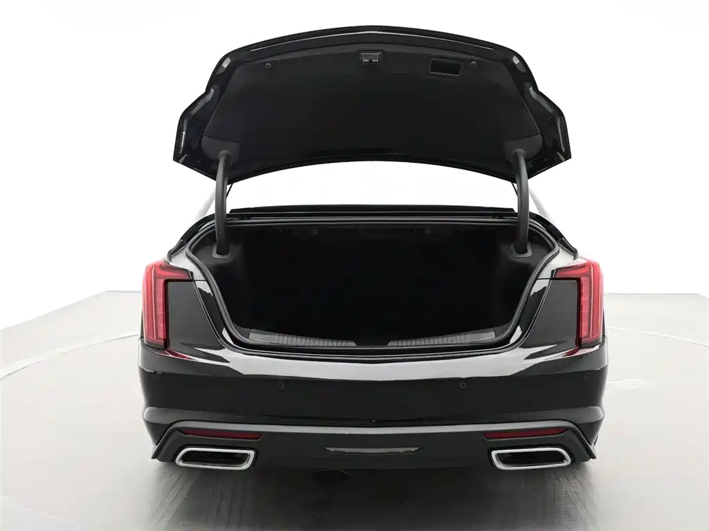 Cadillac CT5 2023 — фото 8