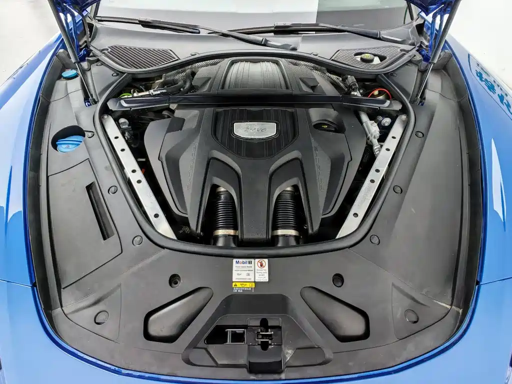 Porsche Panamera 2019