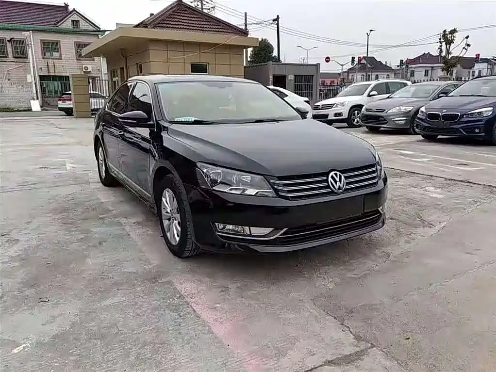 Volkswagen Passat 2015 — фото 2