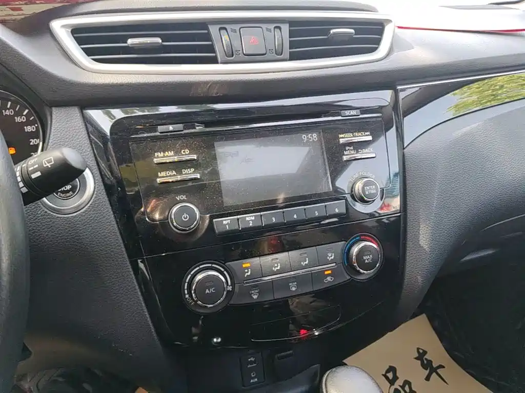 Nissan Qashqai 2017 — фото 13
