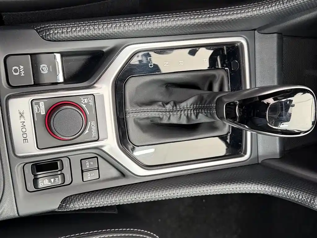 Subaru Forester 2022 — фото 18