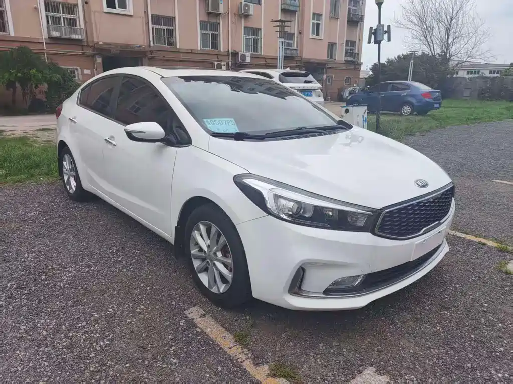 Kia K3 2016