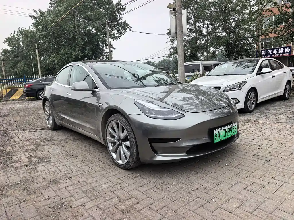 Tesla Model 3 2020 — фото 2