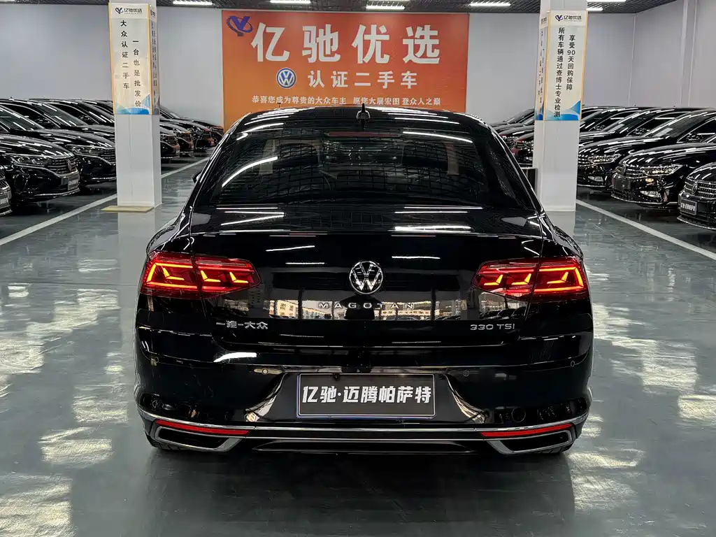 Volkswagen Magotan 2022