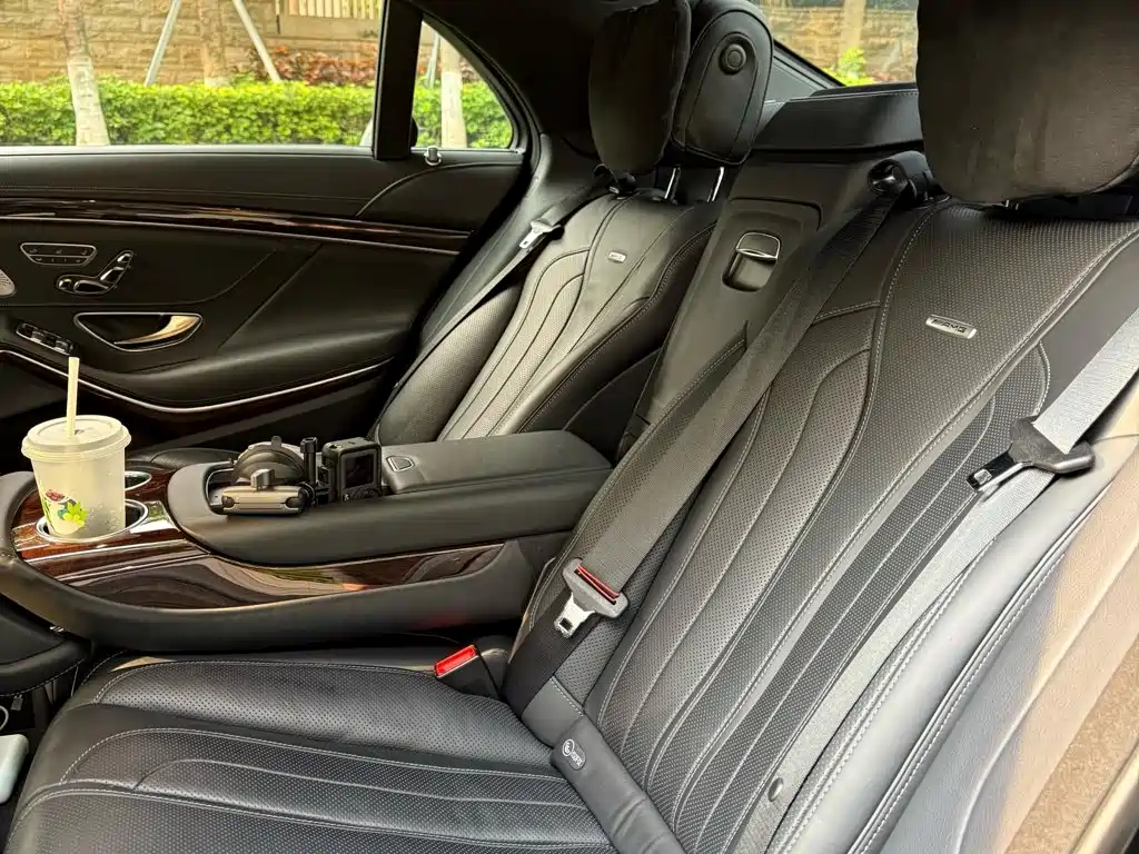 Mercedes-Benz S-Class AMG 2019 — фото 13