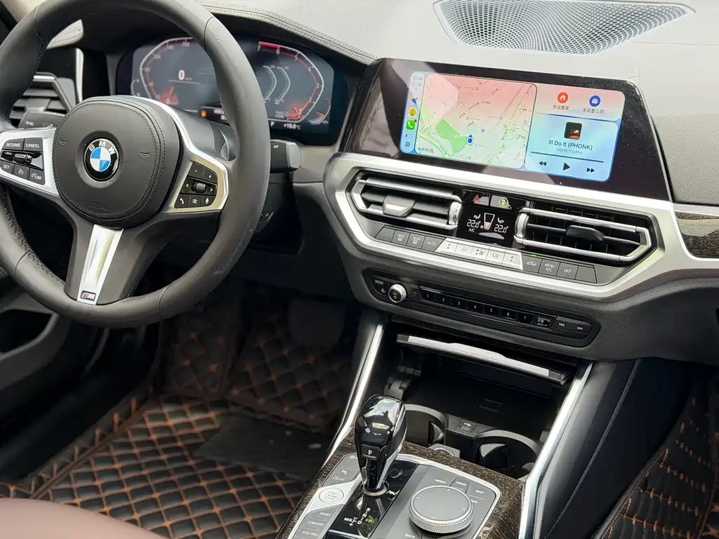 BMW 3 Series 2021 — фото 11