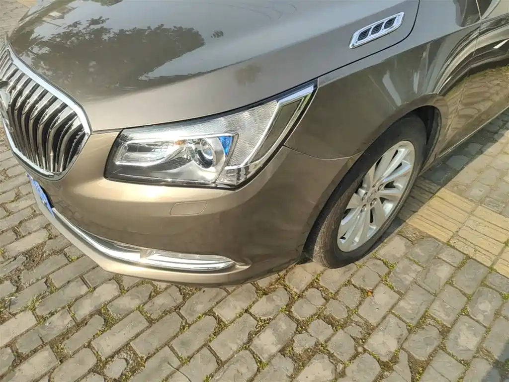 Buick LaCrosse 2015 — фото 24