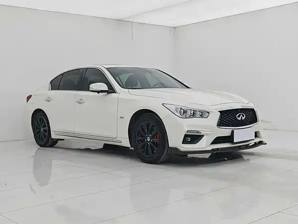 Infiniti Q50L 2018