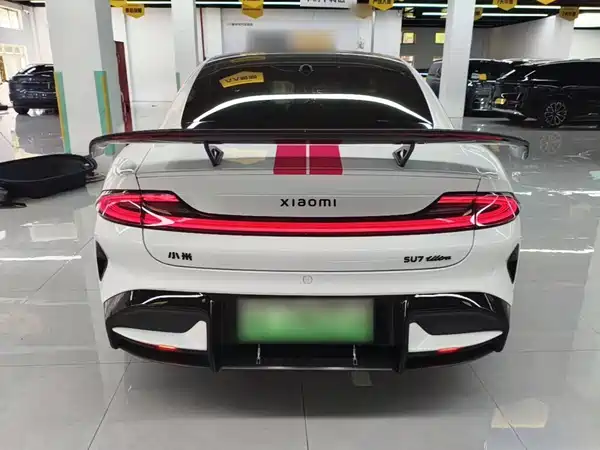 Xiaomi SU7 Ultra 2025