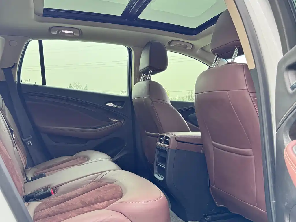 Buick Envision Plus 2017 — фото 11