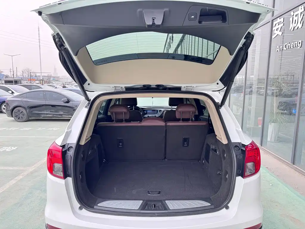 Buick Envision Plus 2017 — фото 12