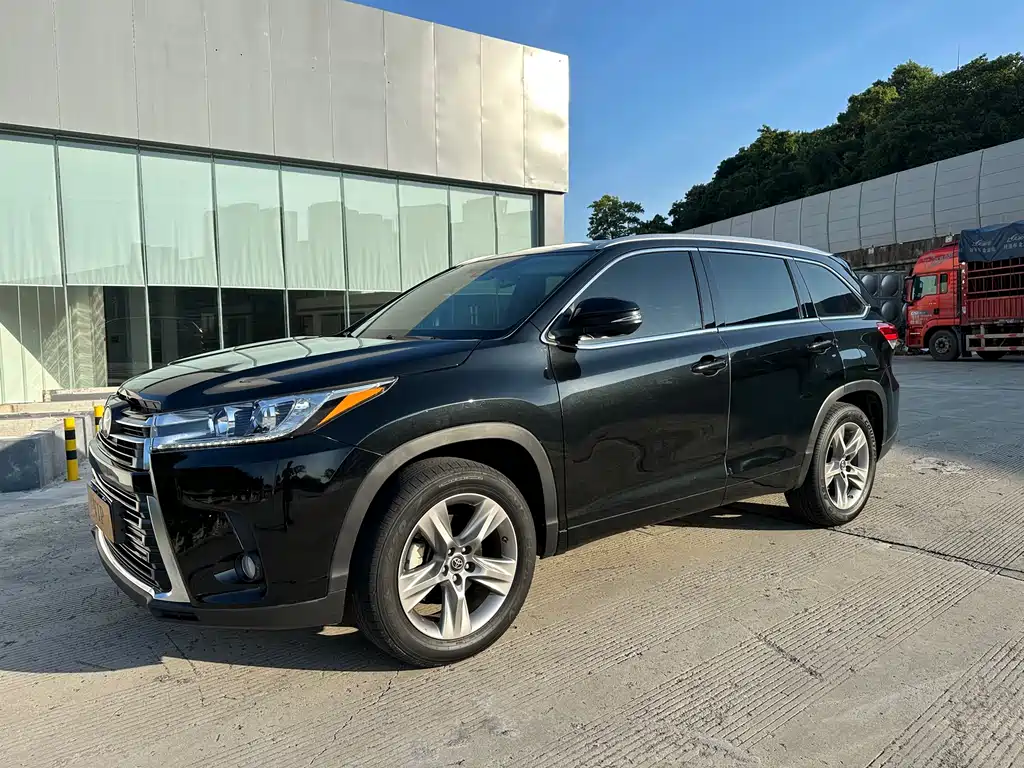 Toyota Highlander 2020