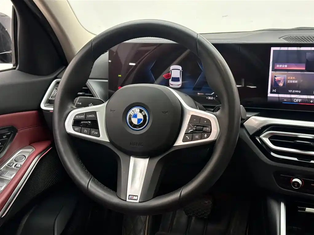 BMW i3 2024 — фото 12