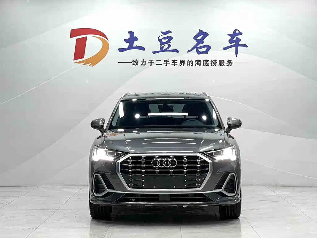 Audi Q3 2023 — фото 2