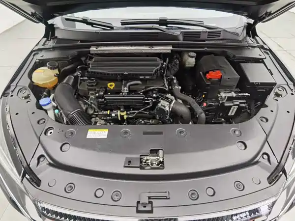 Dongfeng Yixuan MAX 2022
